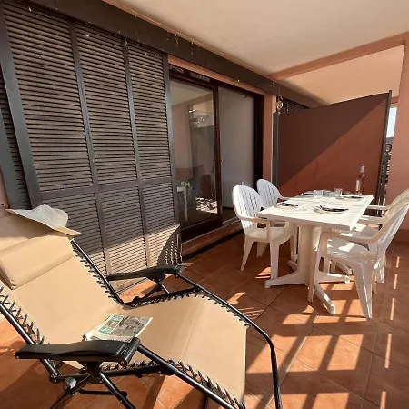 Calme Avec Piscine, Parking Prive, Et Acces Proche A La - 4 Couchages - Fr-1-226a-125 * Fréjus